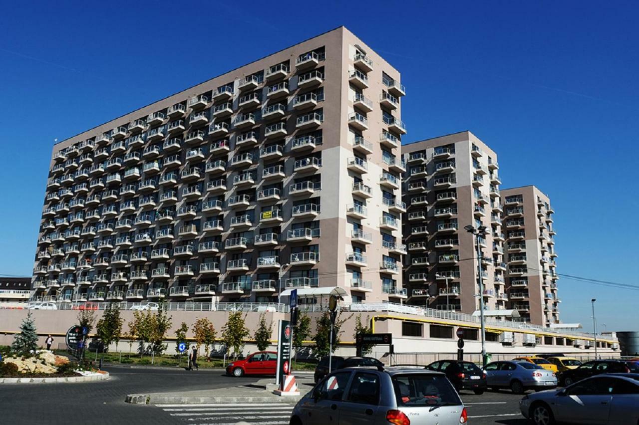 Sunrise Apartment Bukarest Exteriör bild
